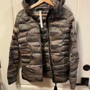 LULULEMON CAMO PUFFER JACKET